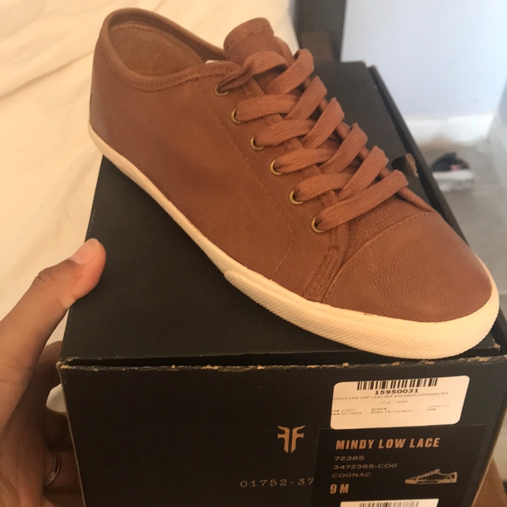 Brand new Frye Mindy low lace shoe